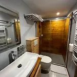 ホテル 9wagram Boutique ルマン