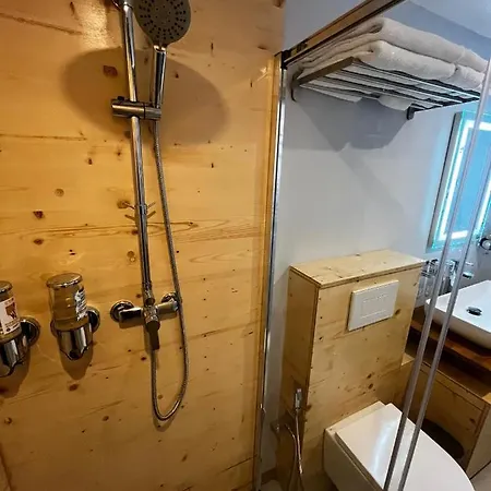 9wagram Boutique Hotel 3*