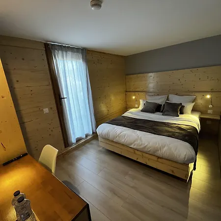 9wagram Boutique 3* Le Mans