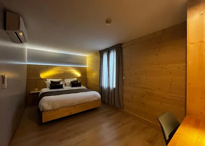 Hotel 9wagram Boutique 3*