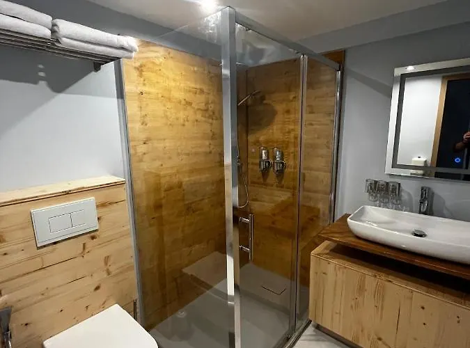 9wagram Boutique Hotel Le Mans