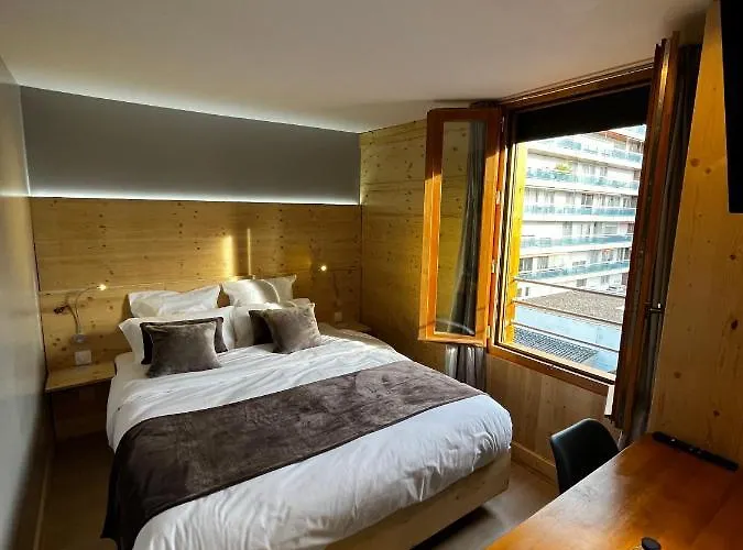 Hotel 9wagram Boutique 3*