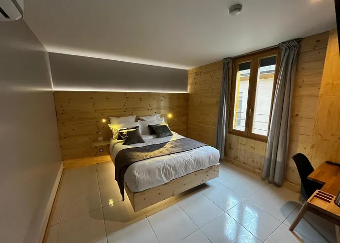 Hotel 9wagram Boutique Le Mans