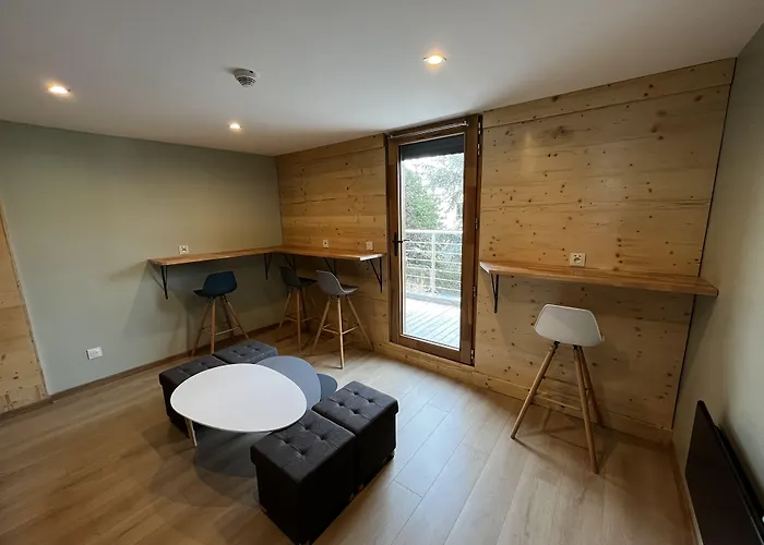 9wagram Boutique 3* Le Mans