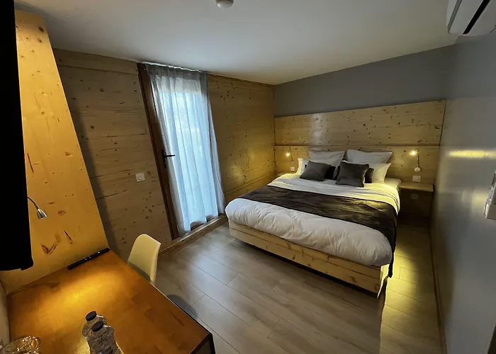 9wagram Boutique 3* Le Mans